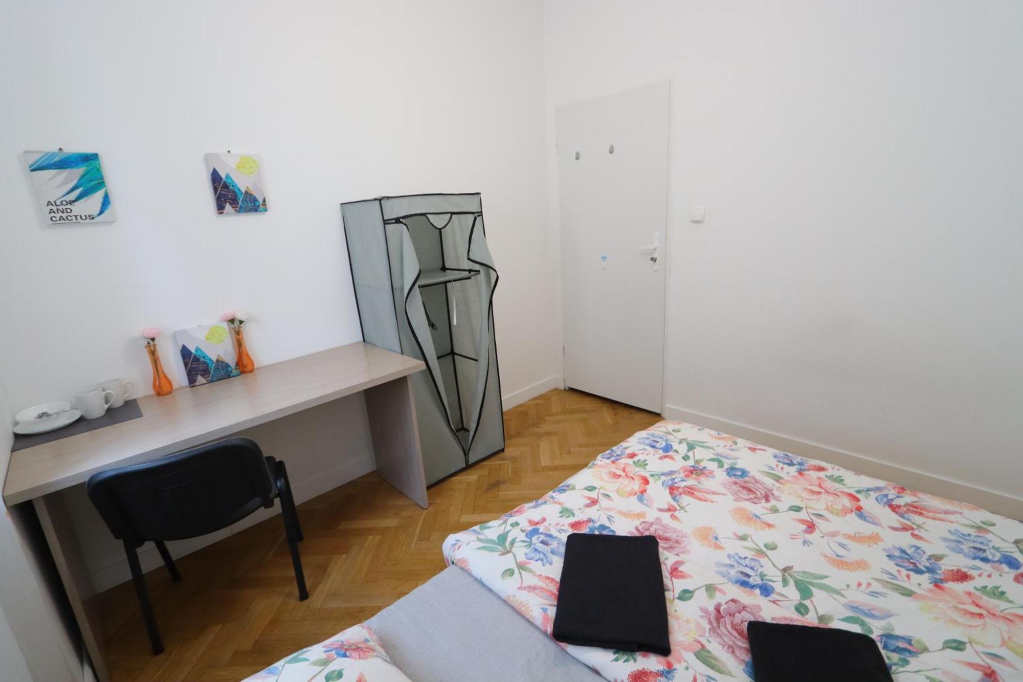 Fantastic Waw - Room - K2 Varsovia Exterior foto